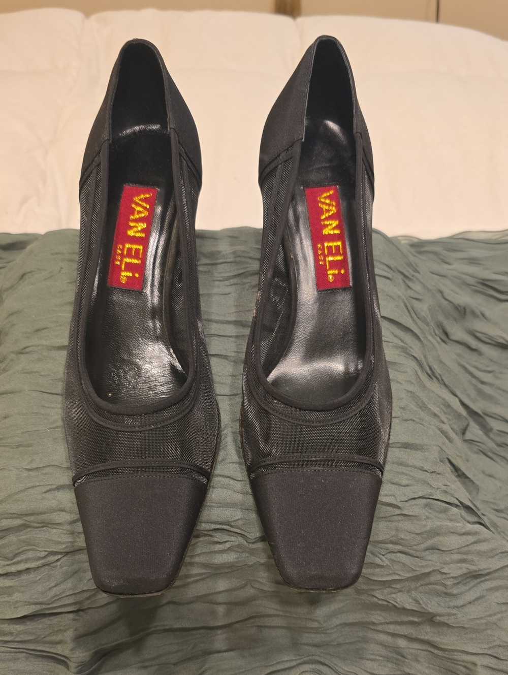 Van Eli Black Square-Toe Mesh Pumps